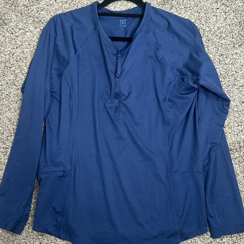 Title nine half zip top navy blue size L active wear gym - Picture 5 of 7